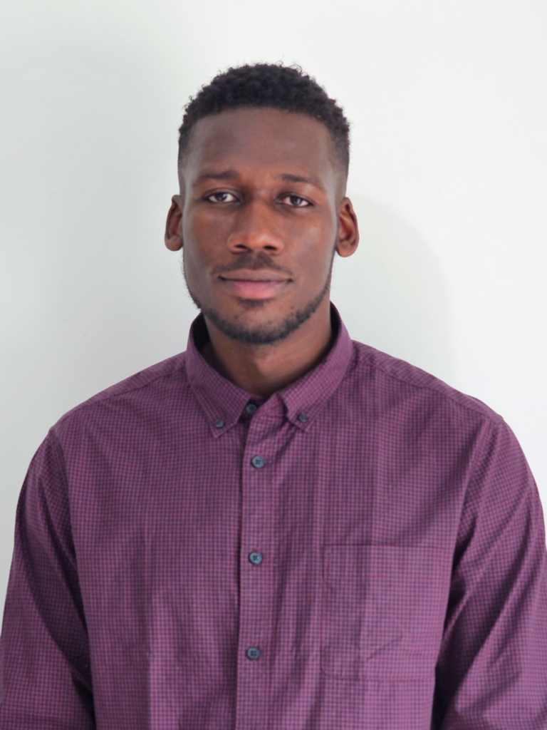 THE HUNGER THAT WOULDN’T DIE: Startup Failure and Rebuilding Lessons. 2 Dapo Abiola